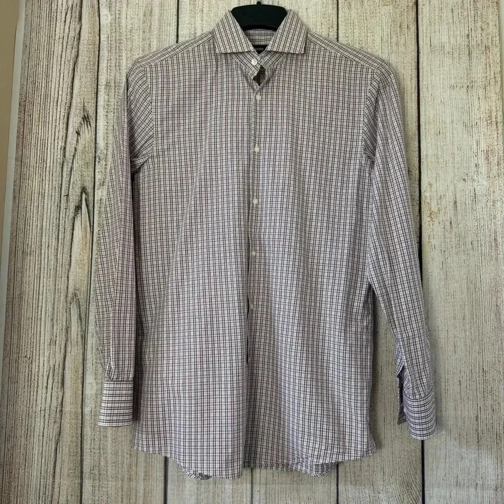 Hugo Boss Mens Sharp Fit Button Up shirt size 15 (32/33)